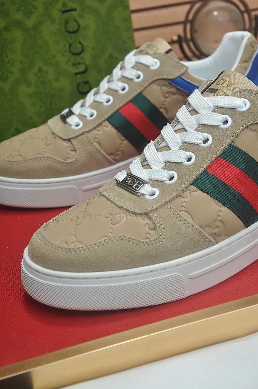 Men's men's shoes💰440💶[GUCCI] official website 1:1 men's sports shoes are now on the market. They are made of original fabric + water-dyed sheepskin lining, plus the official website original 1:1 comfortable outsole. Fashionable and versatile, super comfortable and breathable. Standard shoe size 38/45 (custom-made size 45 is non-refundable)